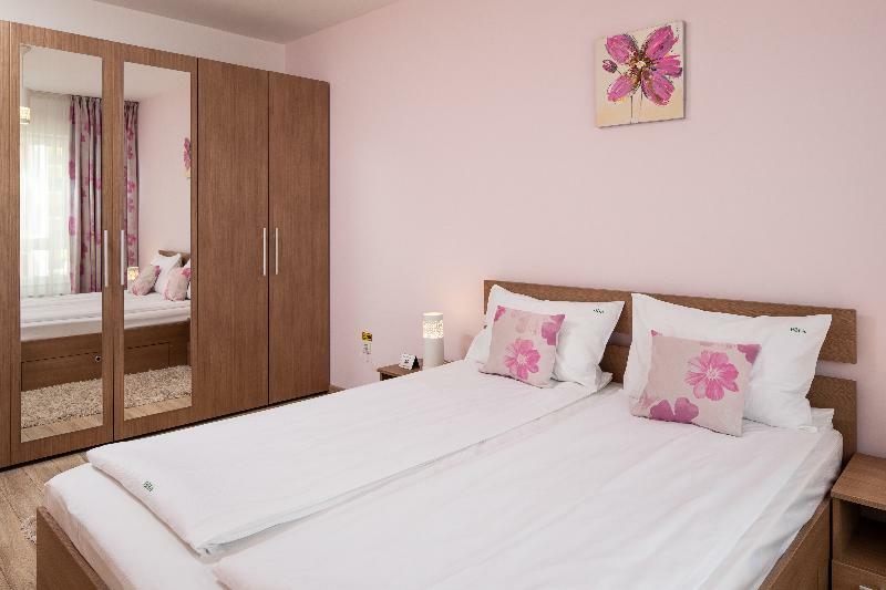 Brasov Holiday Apartments - Magenta 外观 照片